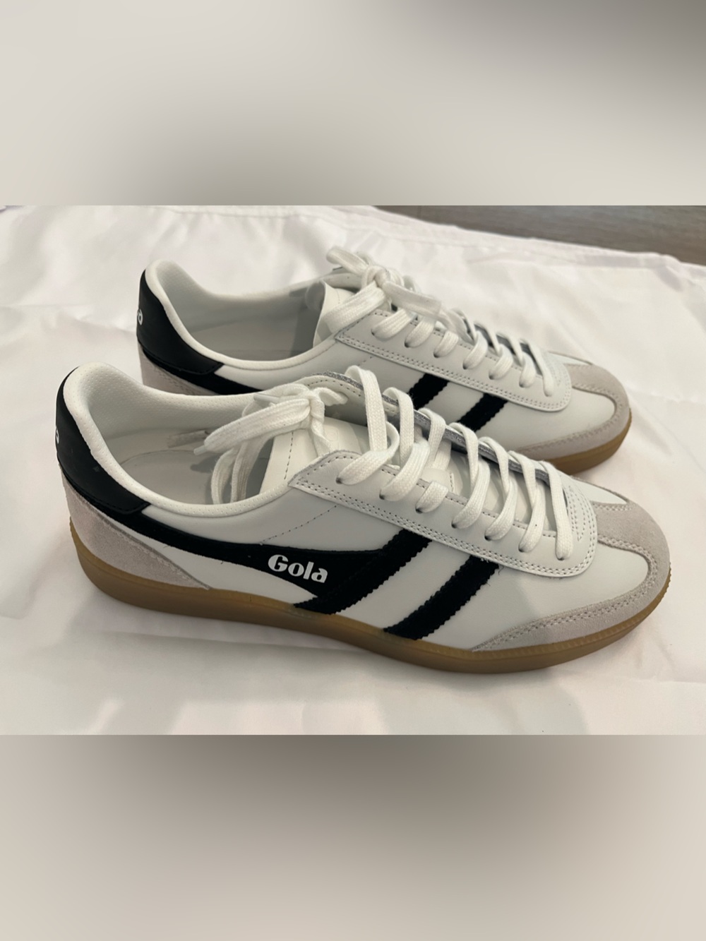 Gola Men's White, Black & Gum Retro Trainer